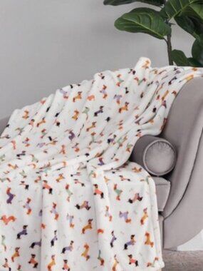 Dachshund Plush Throw Blanket